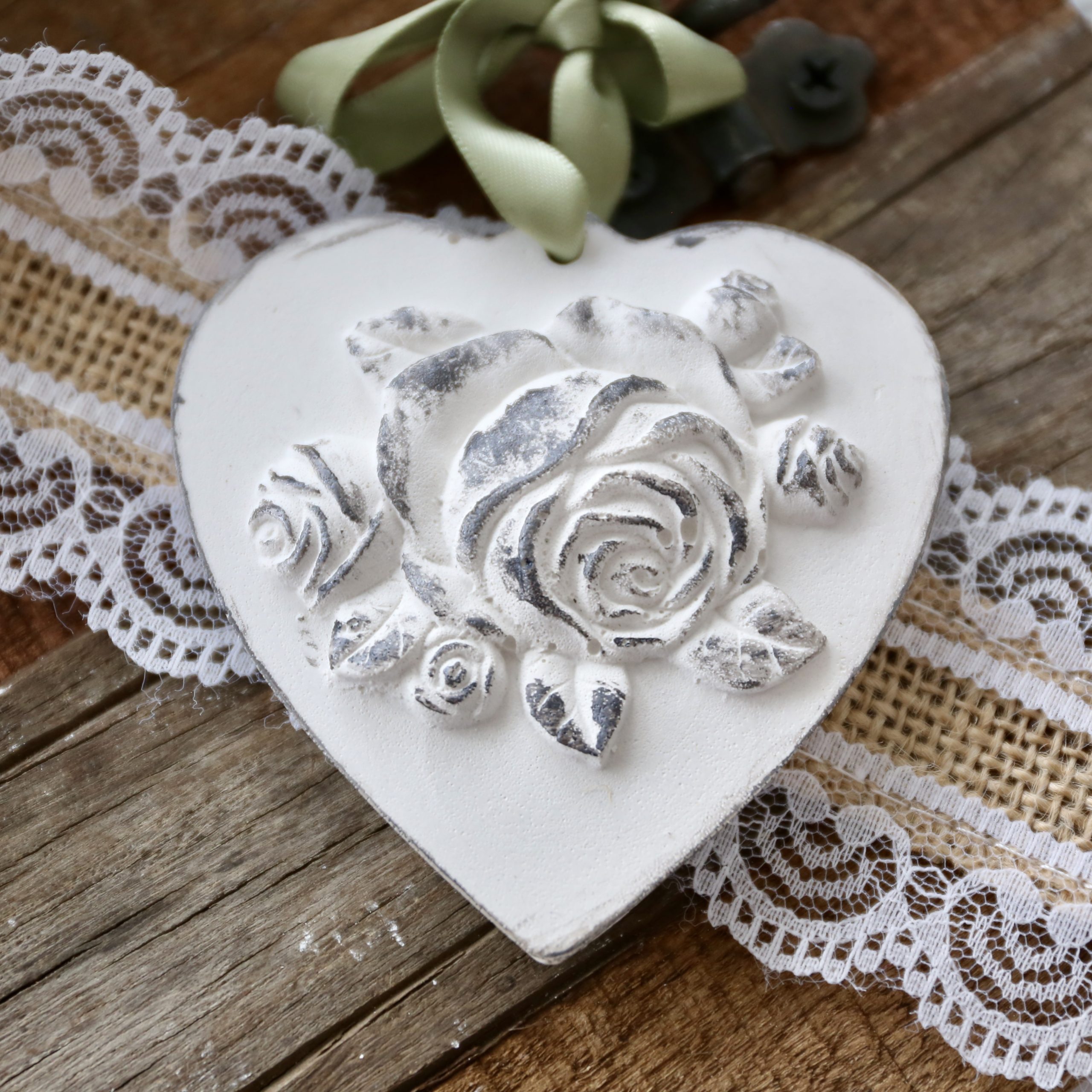 *Silikon-Gießform - Herz - Anhänger - Blumenbild* – Bild 4