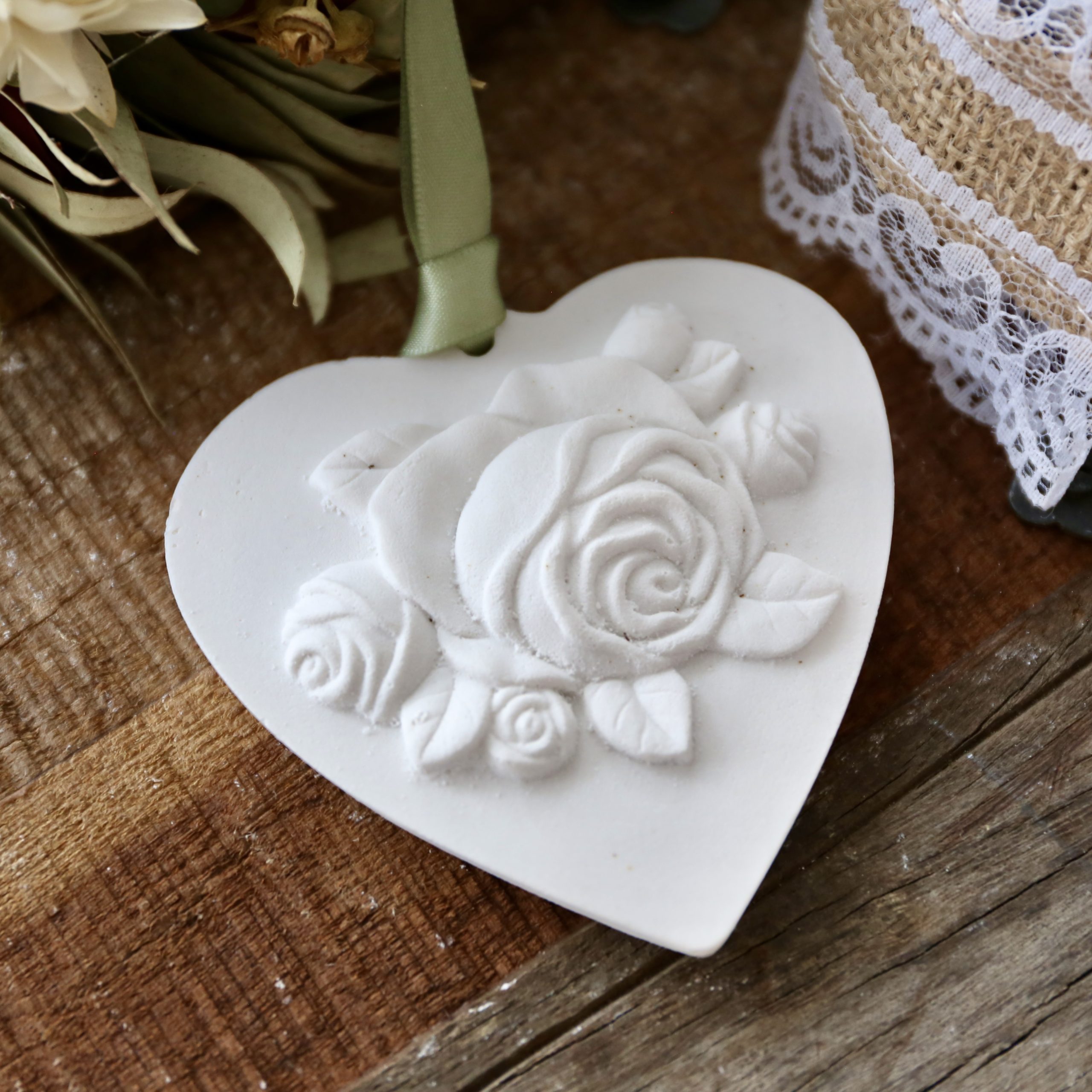 *Silikon-Gießform - Herz - Anhänger - Blumenbild* – Bild 10