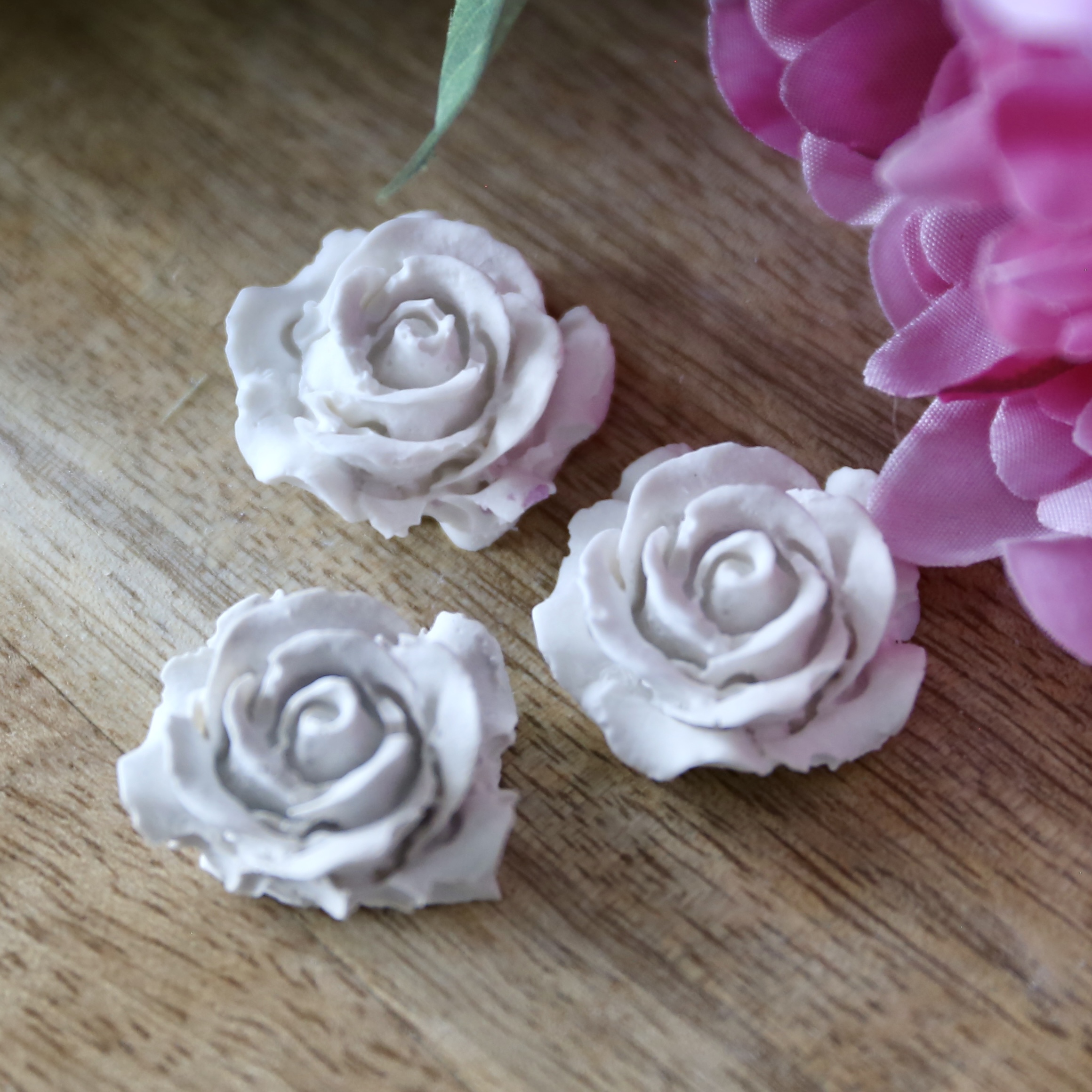 *Silikon-Gießform - Mini Rosenblüten - Filigran - 3er Set*