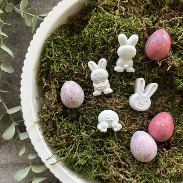Silikon - Gießform - Matte - Hasenparade - Osterhasen - für 16 Figuren
