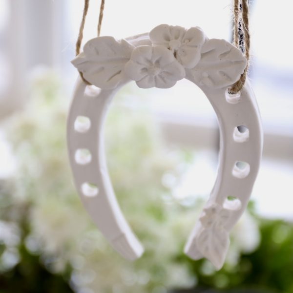 Silikon - Gießform - Hufeisen - Glücksbringer mit Blumen – Bild 15