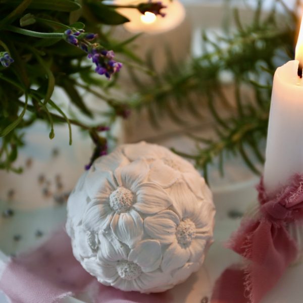 Silikon - Gießform - Kleine Zarte Blumenkugel - flache Blüten – Bild 7