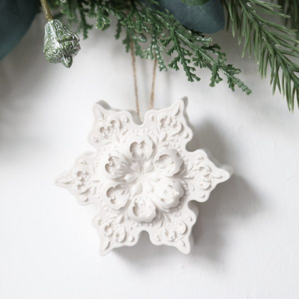 Silikon - Gießform - Delicate Snowflakes - Schneeflocken - wähle aus 3 Varianten – Bild 16