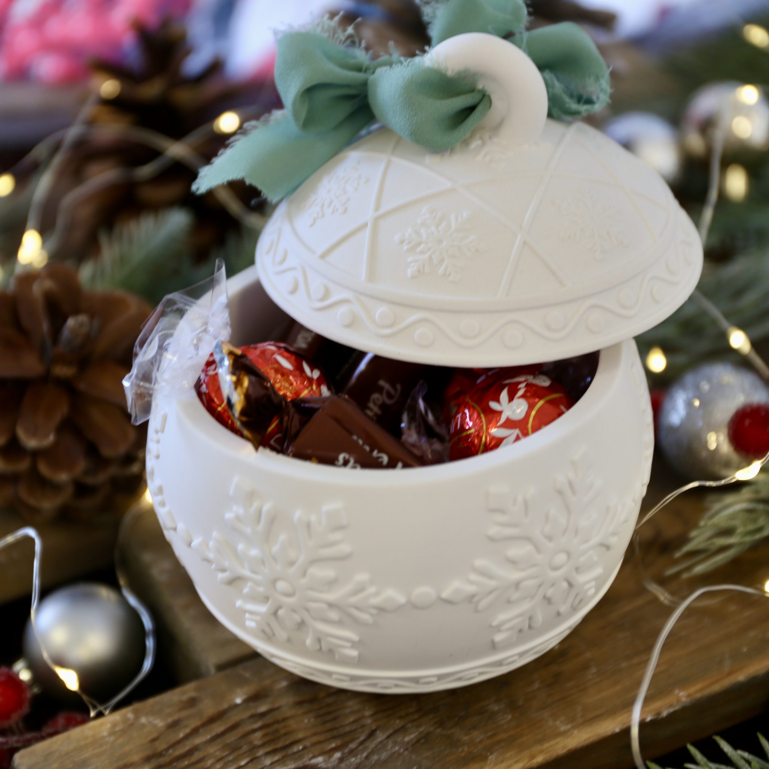 Silikon - Gießform - Wunderschöne Christbaumkugeln - Dose mit Deckel - Kerzengefäß - 6,8oz - mit Manschette - wähle aus 2 Varianten - offizieller Partner von Boowan Nicole – Bild 9