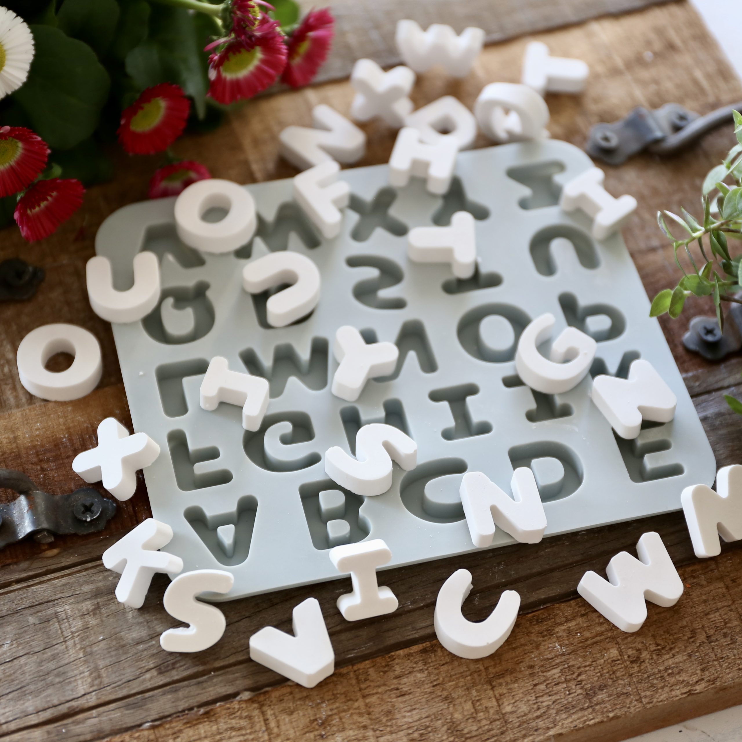 Silikon – Gießform – Matte - Breite Buchstaben / Zahlen und Sonderzeichen - wähle aus 2 Optionen – Bild 22