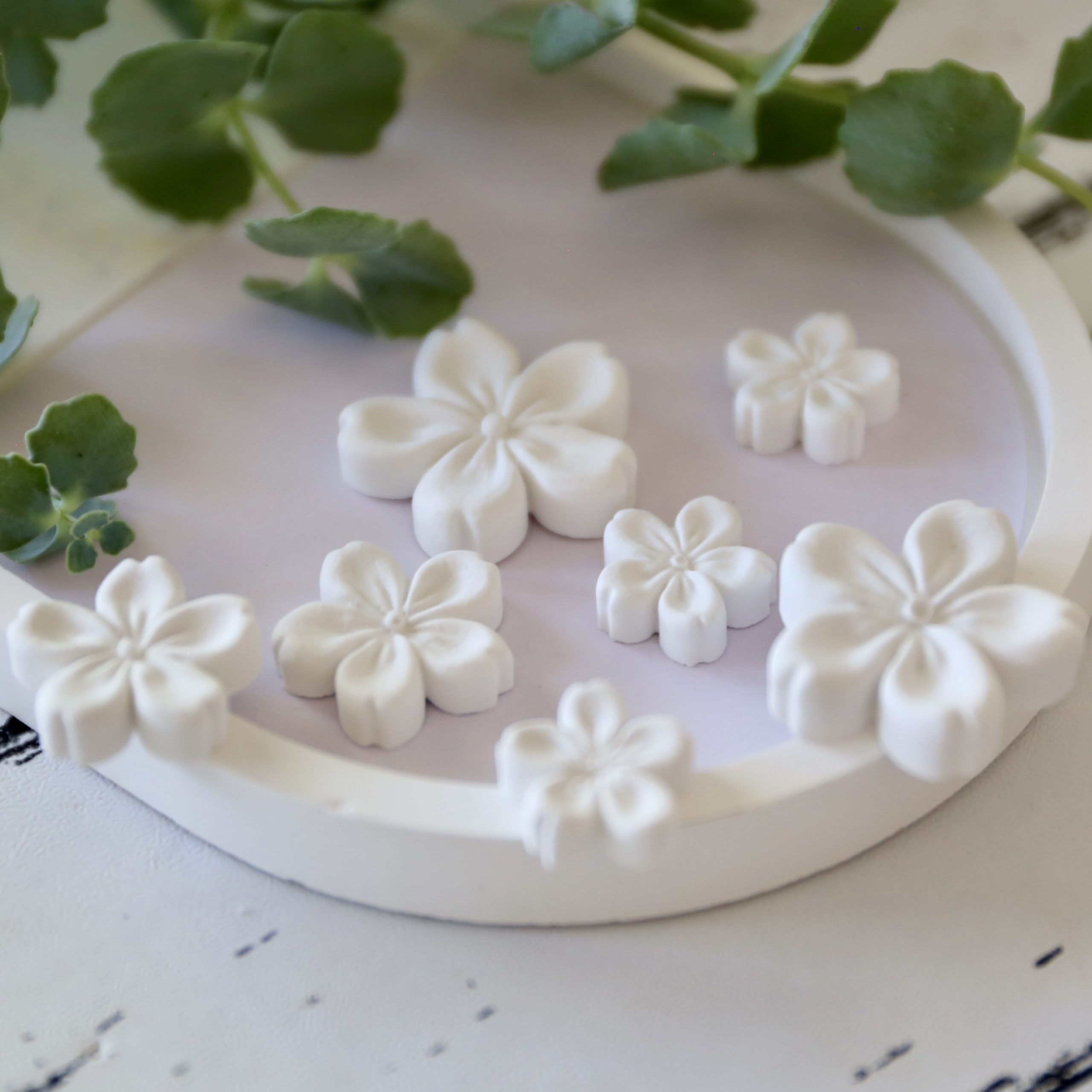Silikon - Gießform - Silikonmatte - Mini Blüten Mix - flach - zum Applizieren – Bild 12