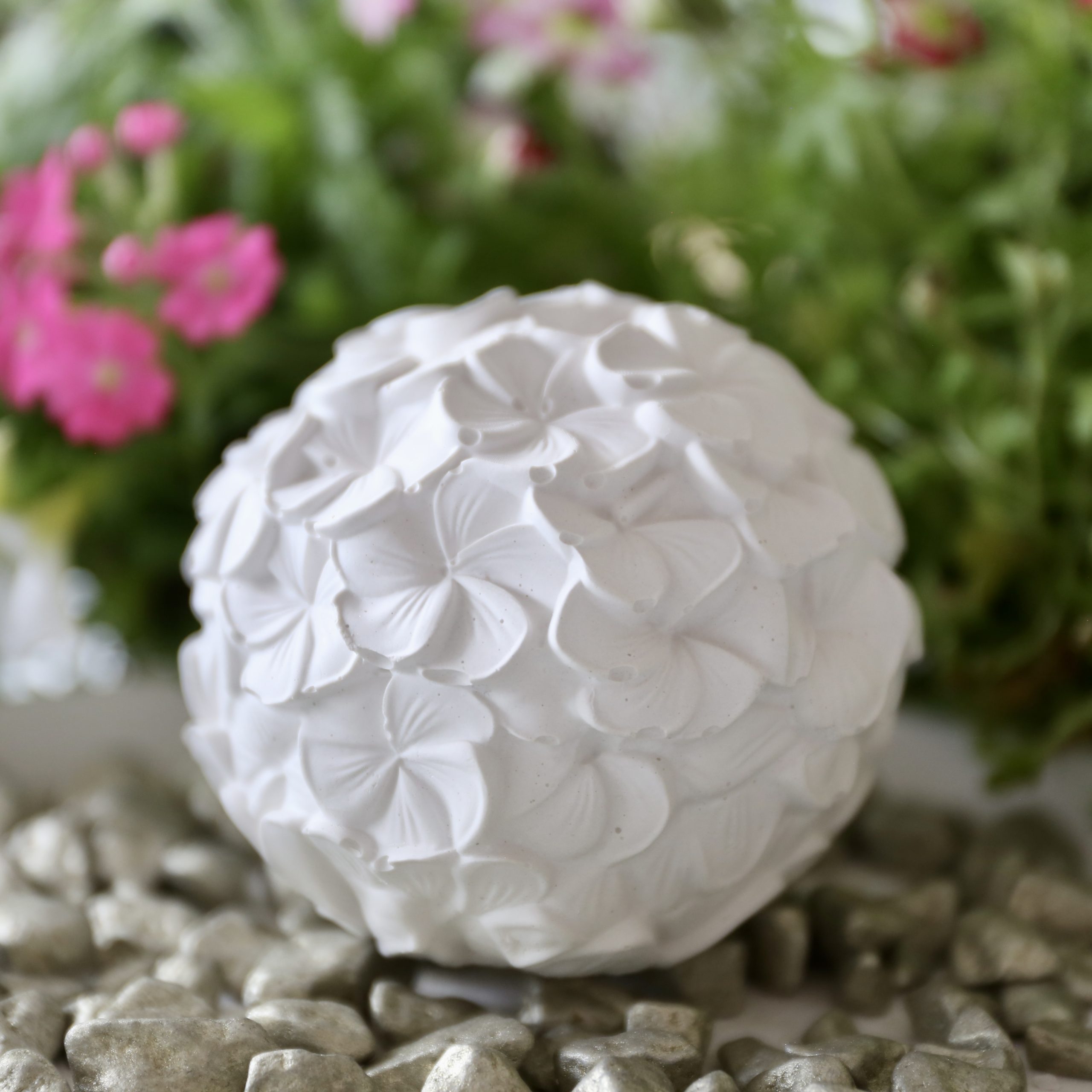 Silikon - Gießform - Dekokugel mit zartem Blütenmuster - Gartenstecker – Bild 20