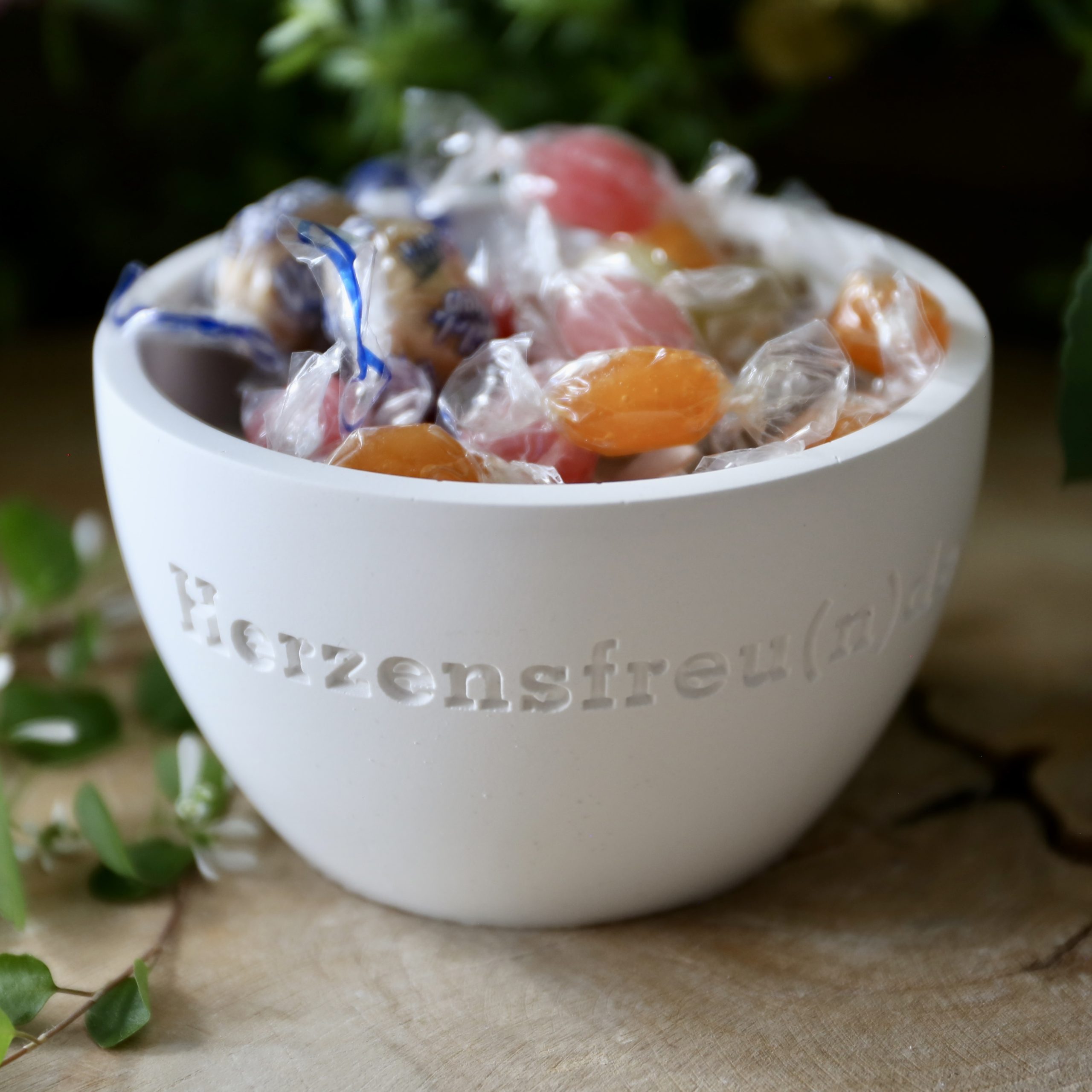 Silikon - Gießform - Herzensfreu(n)de - Dekoschale - Pflanzschale – Bild 11